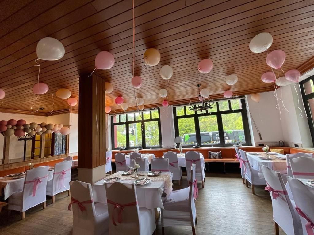 Hotel Und Restaurant "Balduin" Balduinstein Εξωτερικό φωτογραφία